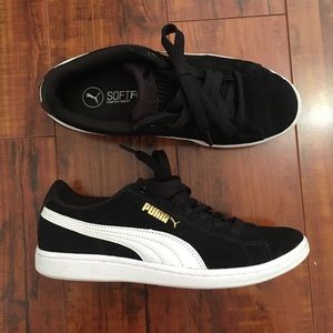 NEW PUMA SUEDE SHOES